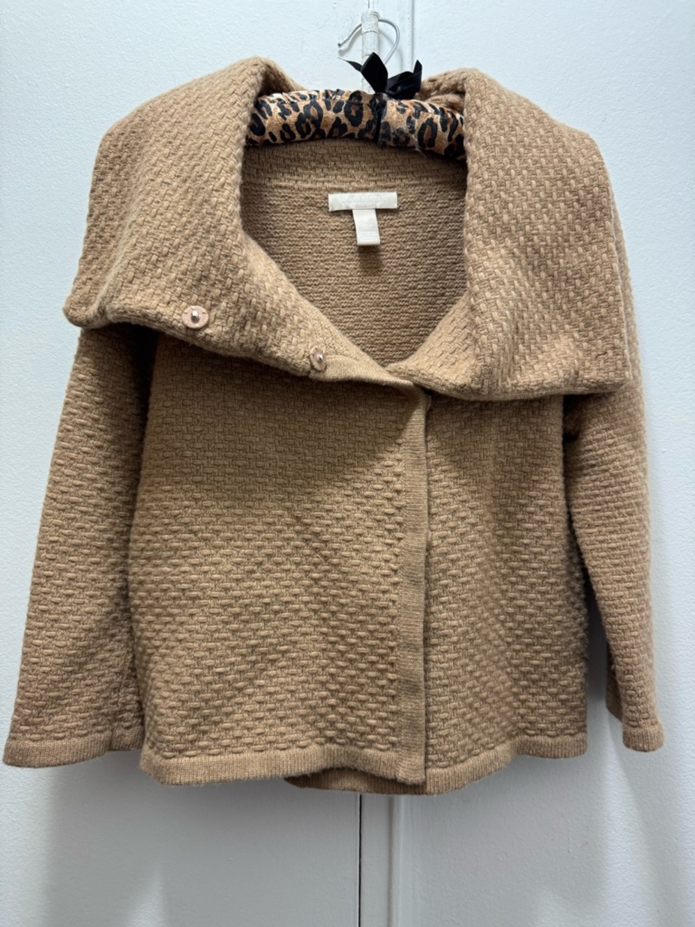 Banana Republic Cashmere Blend Cozy Camel Textured Knit sweater Jacket Medium - Picture 3 of 8